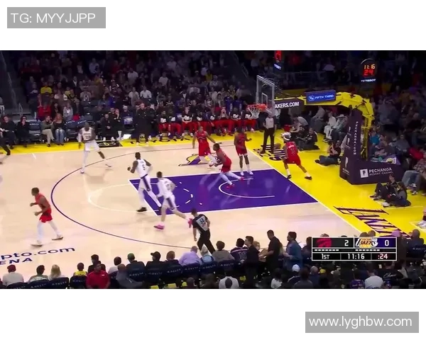 湖人大胜开拓者，晋级NBA季后赛