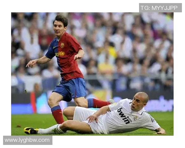 梅西领衔巴萨战胜皇马，巴塞罗那取得西甲领先地位